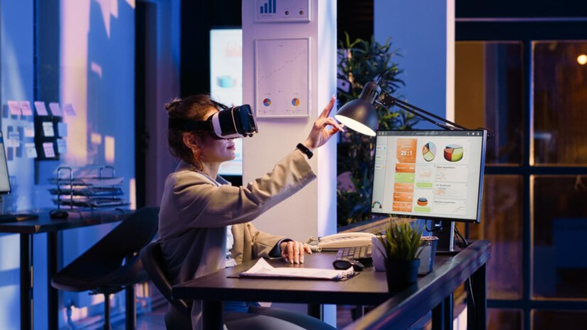 Exploring the Role of AI in Digital Marketing and e-Business